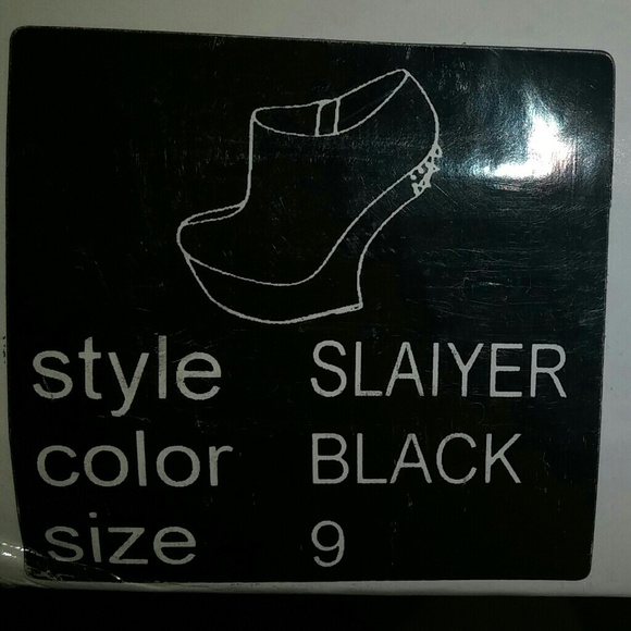 Black booties - Picture 4 of 4